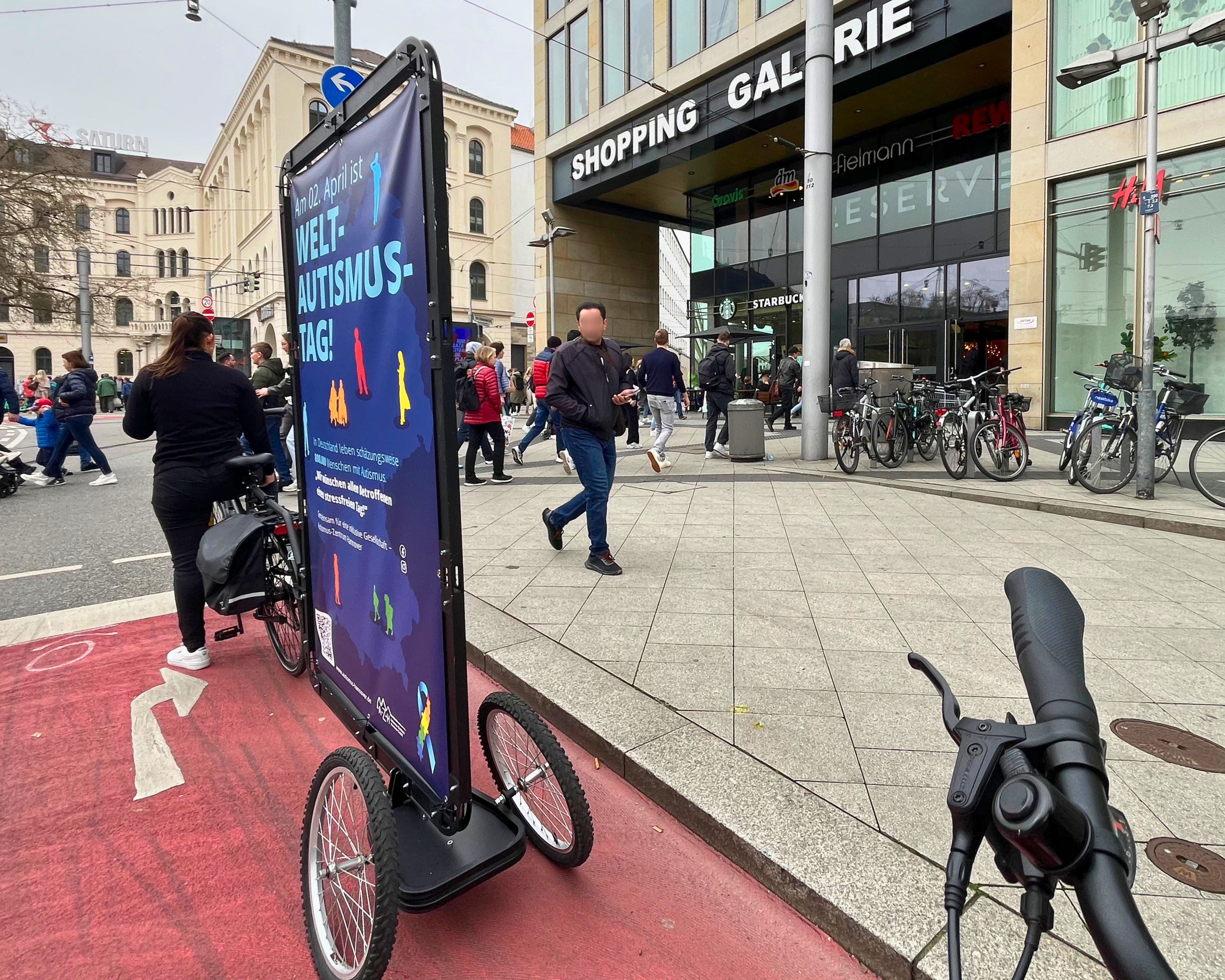 Best Case Fahrradwerbung für das Autismuszentrum-Hannover GmbH